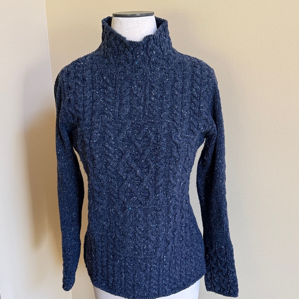 Islander wool/cashmere marled/flecked blue mock neck sweater